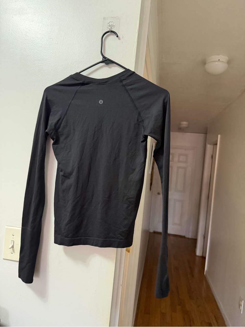 lululemon athletica Men’s Long-Sleeve Black Performance Top